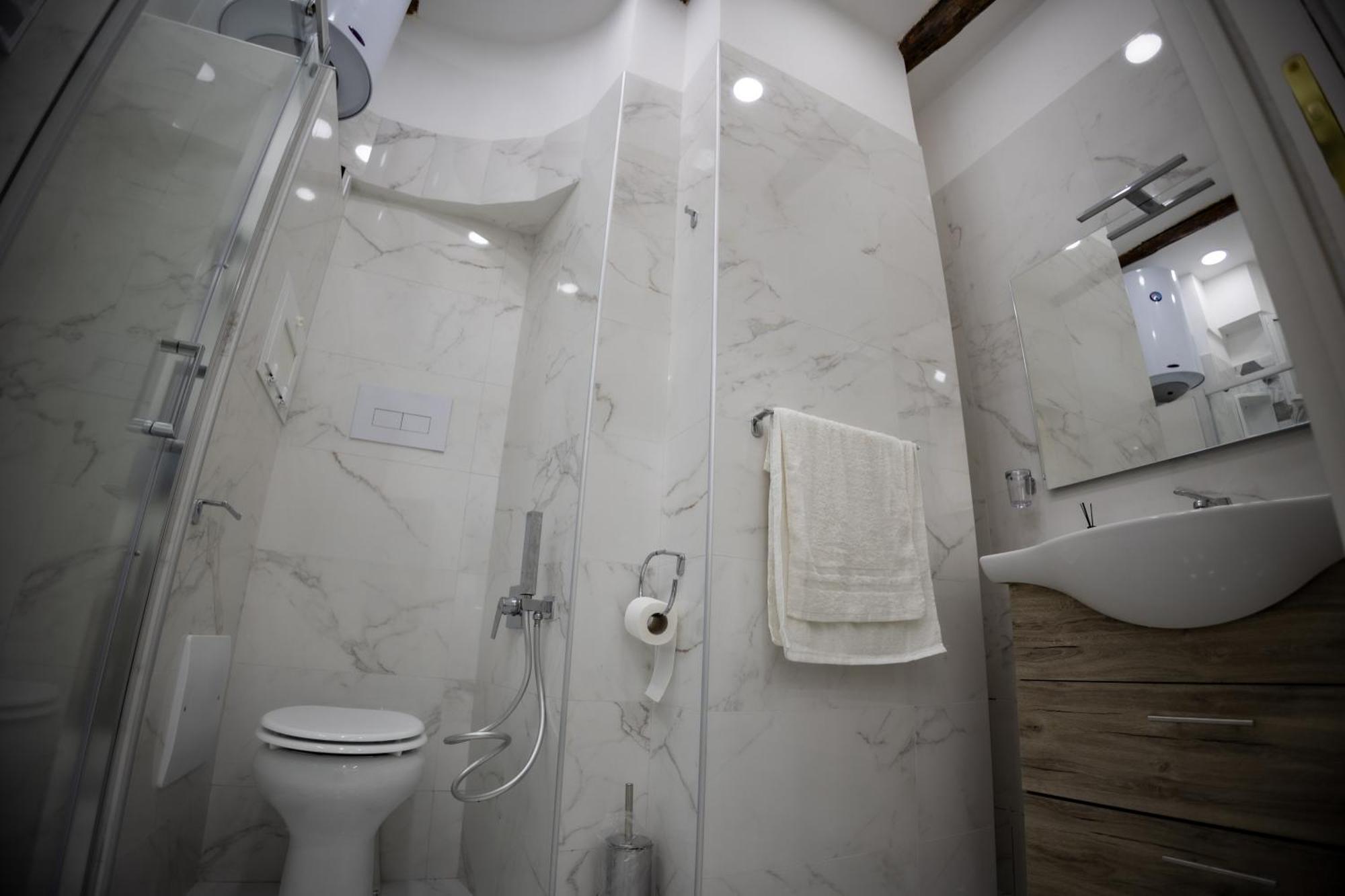 Apartamento Royal Spaccanapoli Exterior foto