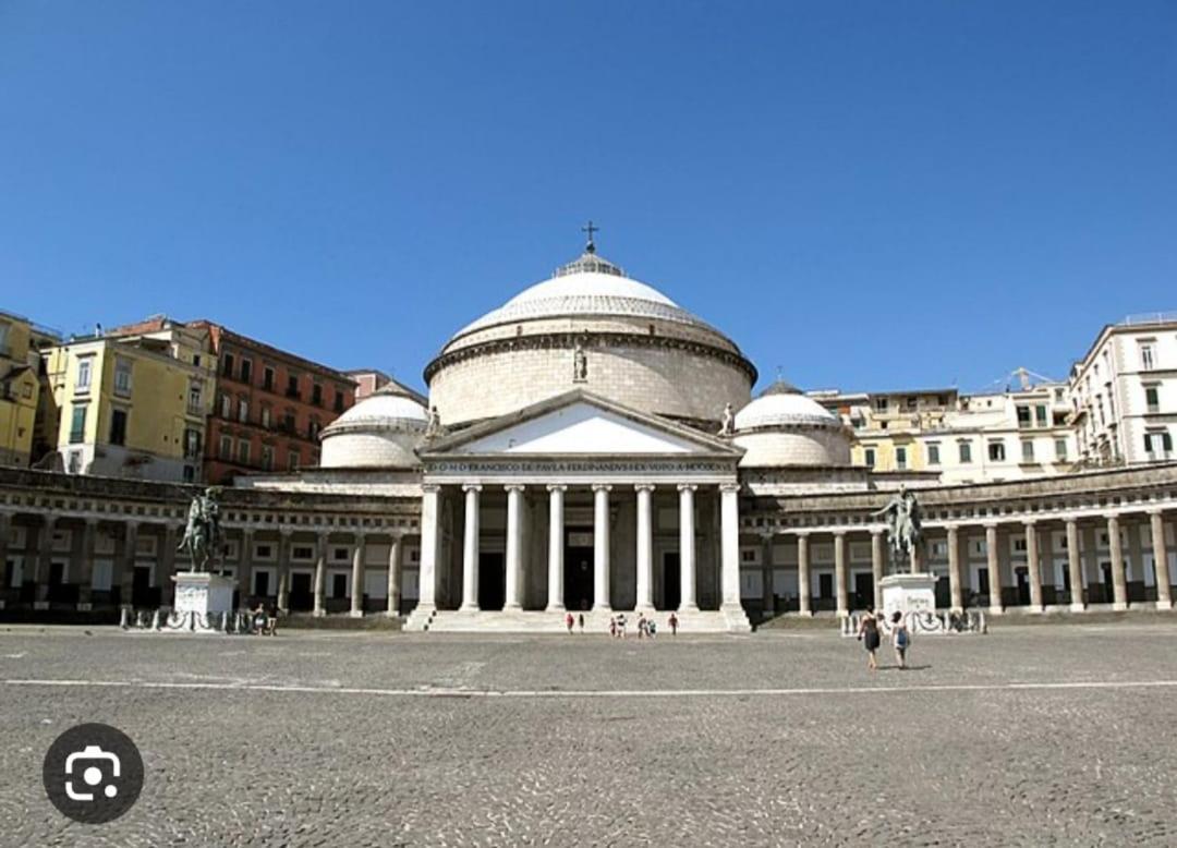 Apartamento Royal Spaccanapoli Exterior foto